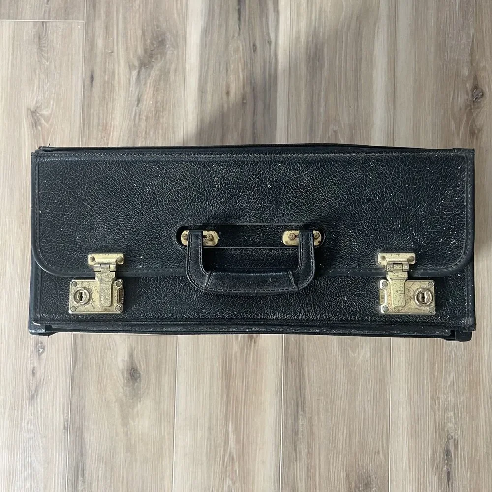 1970s Vintage Security Locking Hardshell Pilot Attache or Catalog Case Briefcase